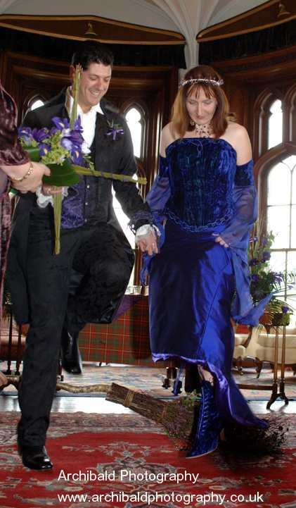 Jumping the Besom at a wedding. Archibald Photography

www.archibaldphotography.co.uk